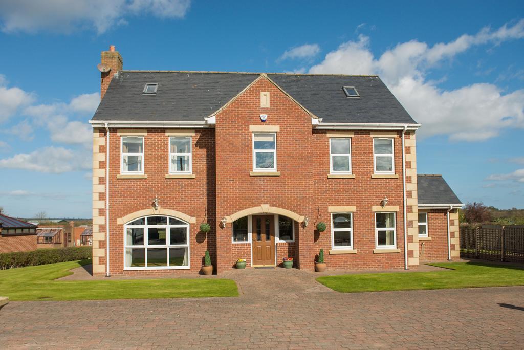 Carr Villa Dinnington Exterior photo